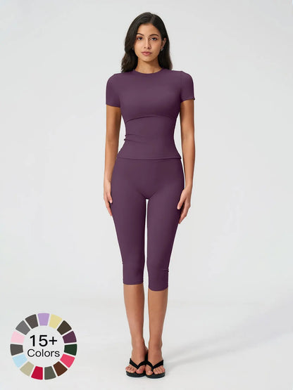 Breathable Tight Yoga Set, Quick-Dry Fitness Wear, Versatile Short Sleeve Tee & High Waist Capri Pants, Sporty Outfit for All Seasons, Solid Sports Sets